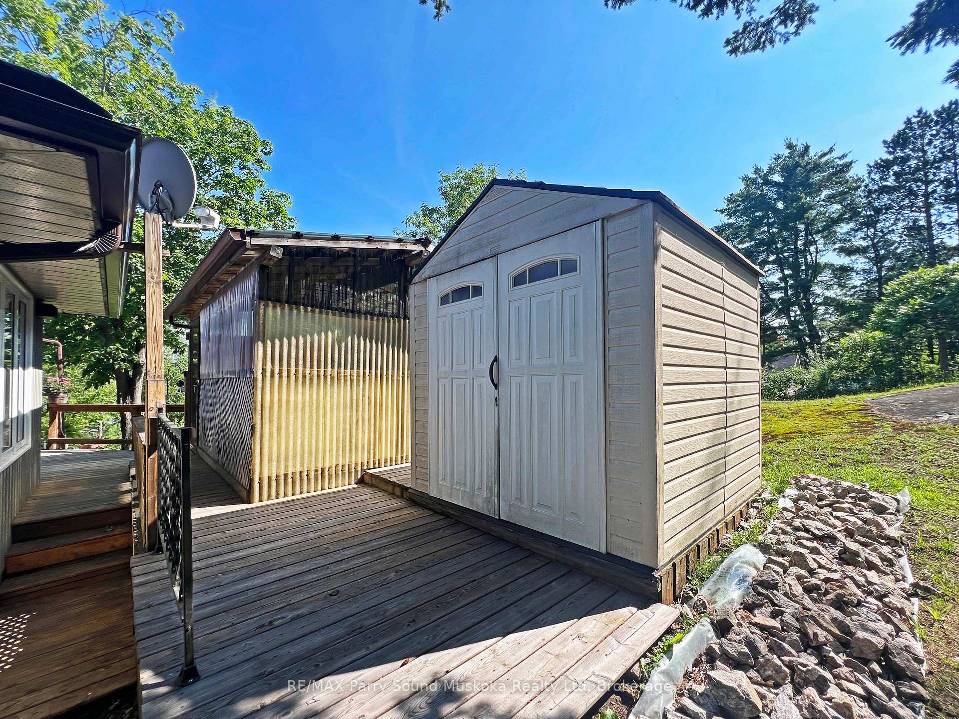 Photo 37 of 44 William Street, Parry Sound — HOMEH