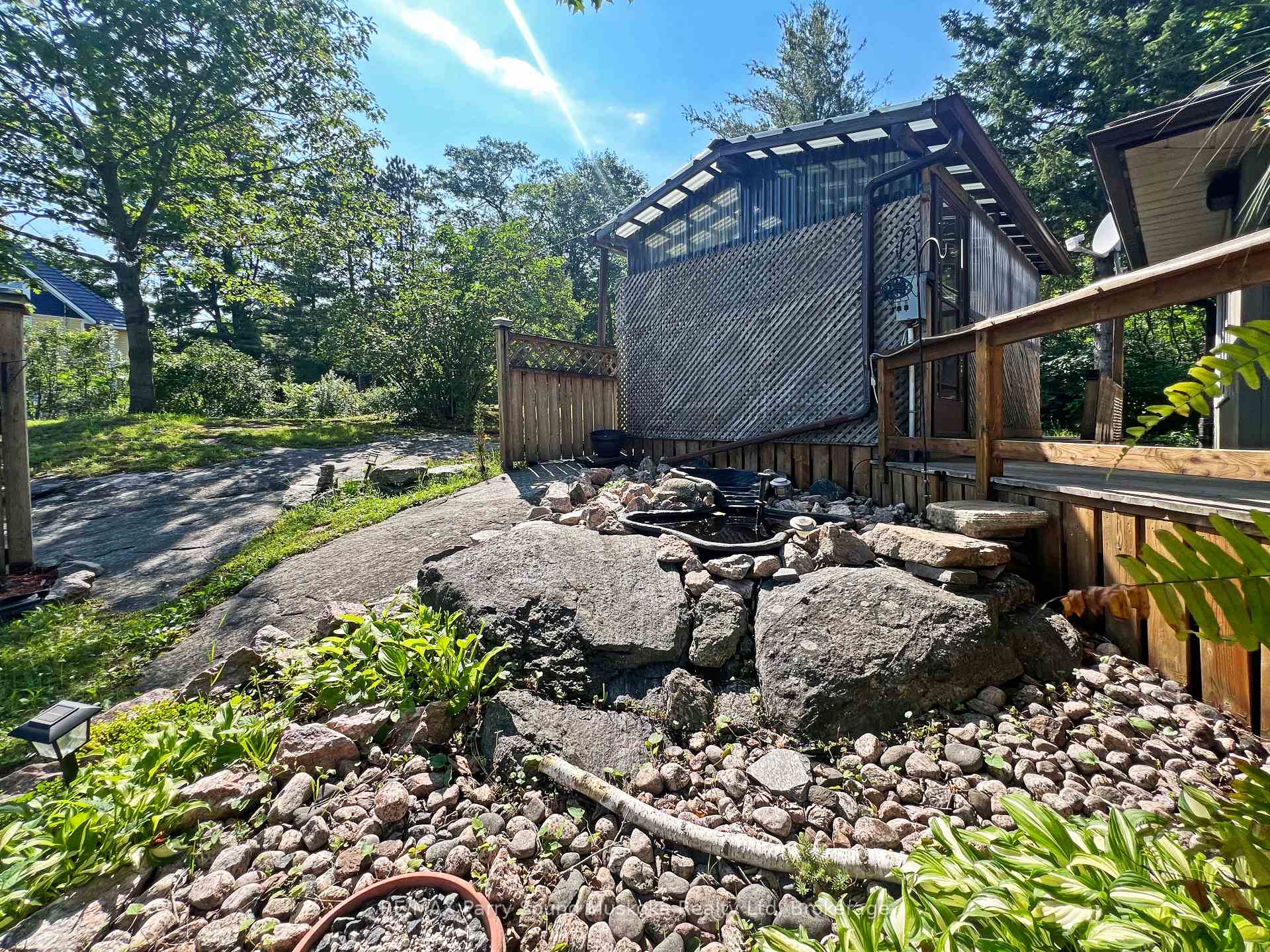Photo 39 of 44 William Street, Parry Sound — HOMEH