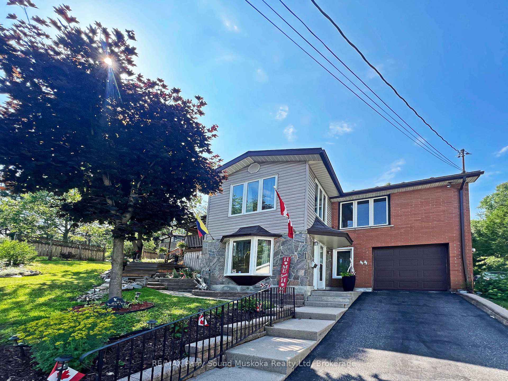 Photo 49 of 44 William Street, Parry Sound — HOMEH