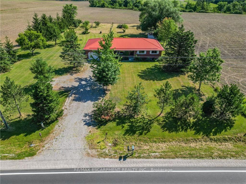Photo 2 of 7205 Highway 3 W, Haldimand, Dunnville — HOMEH