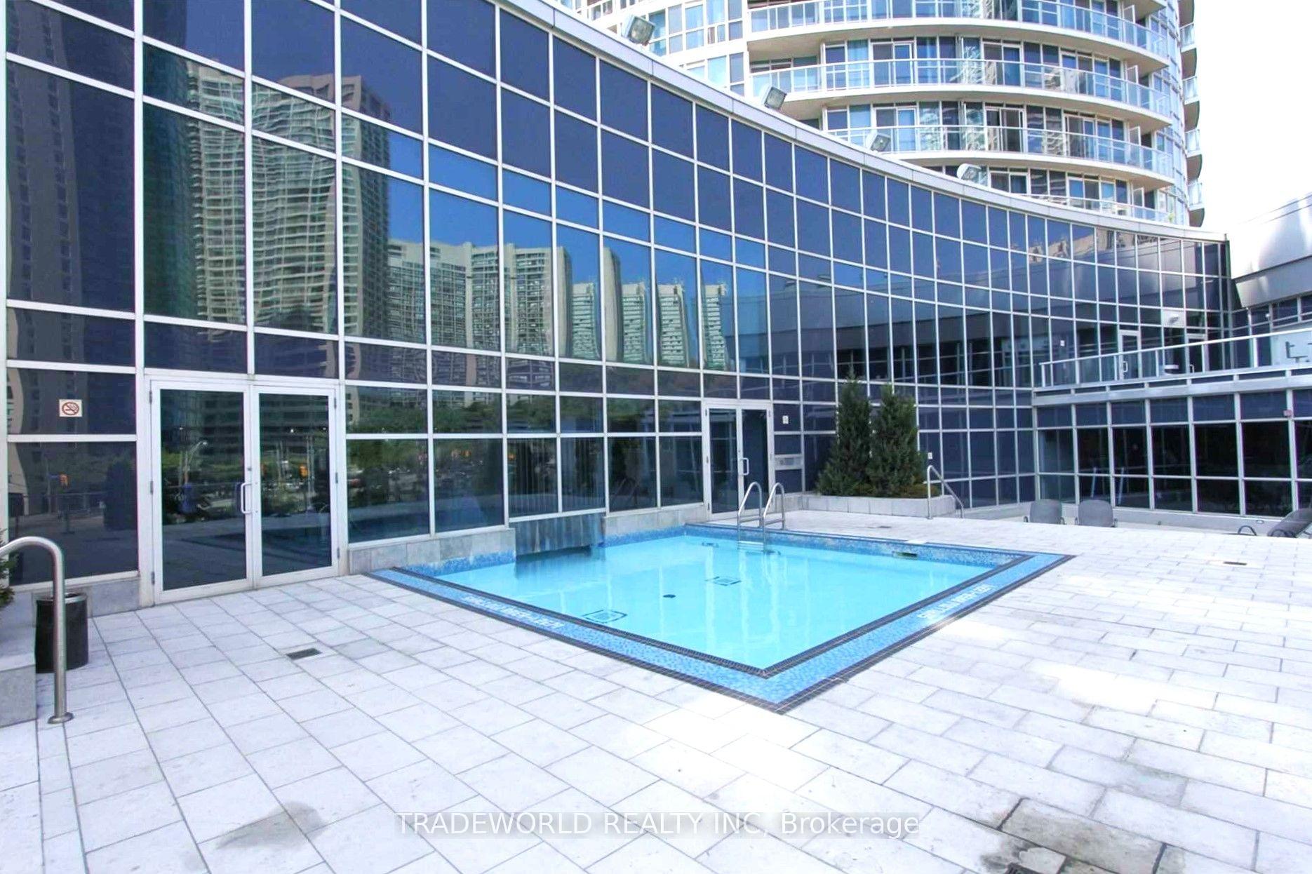 Photo 7 of Unit 1009, 8 York Street, Toronto, Waterfront Communities — HOMEH