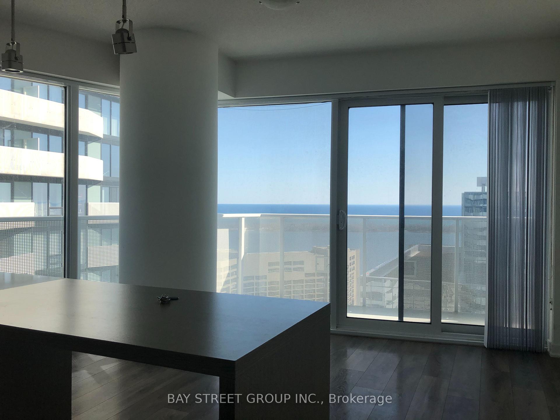 Photo 4 of Unit 4507, 100 Harbour Street, Toronto, Waterfront Communities — HOMEH