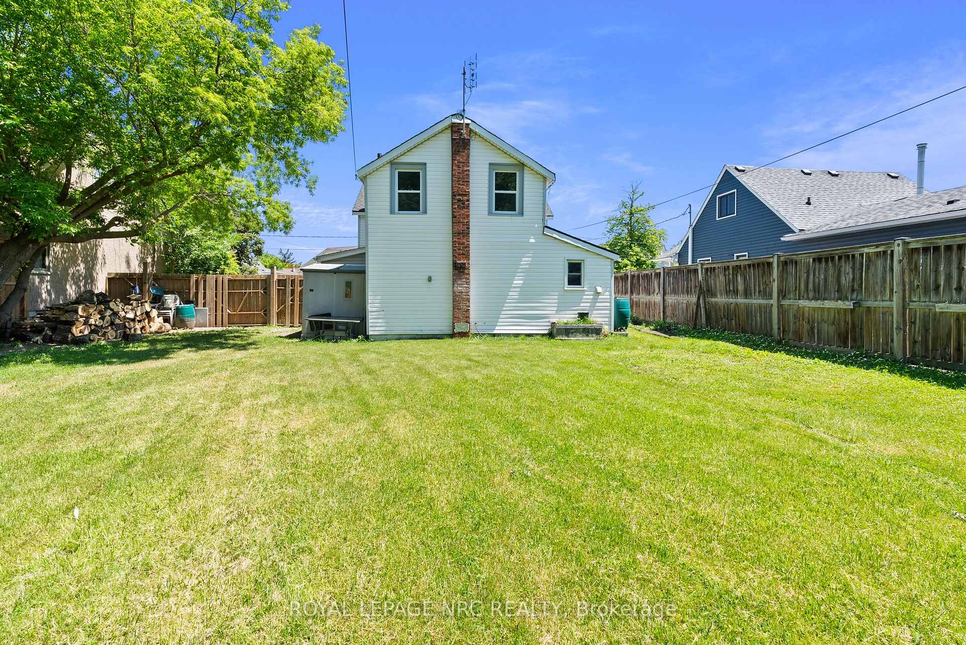 Photo 26 of 42 Leeper Street, St. Catharines, Western Hill — HOMEH