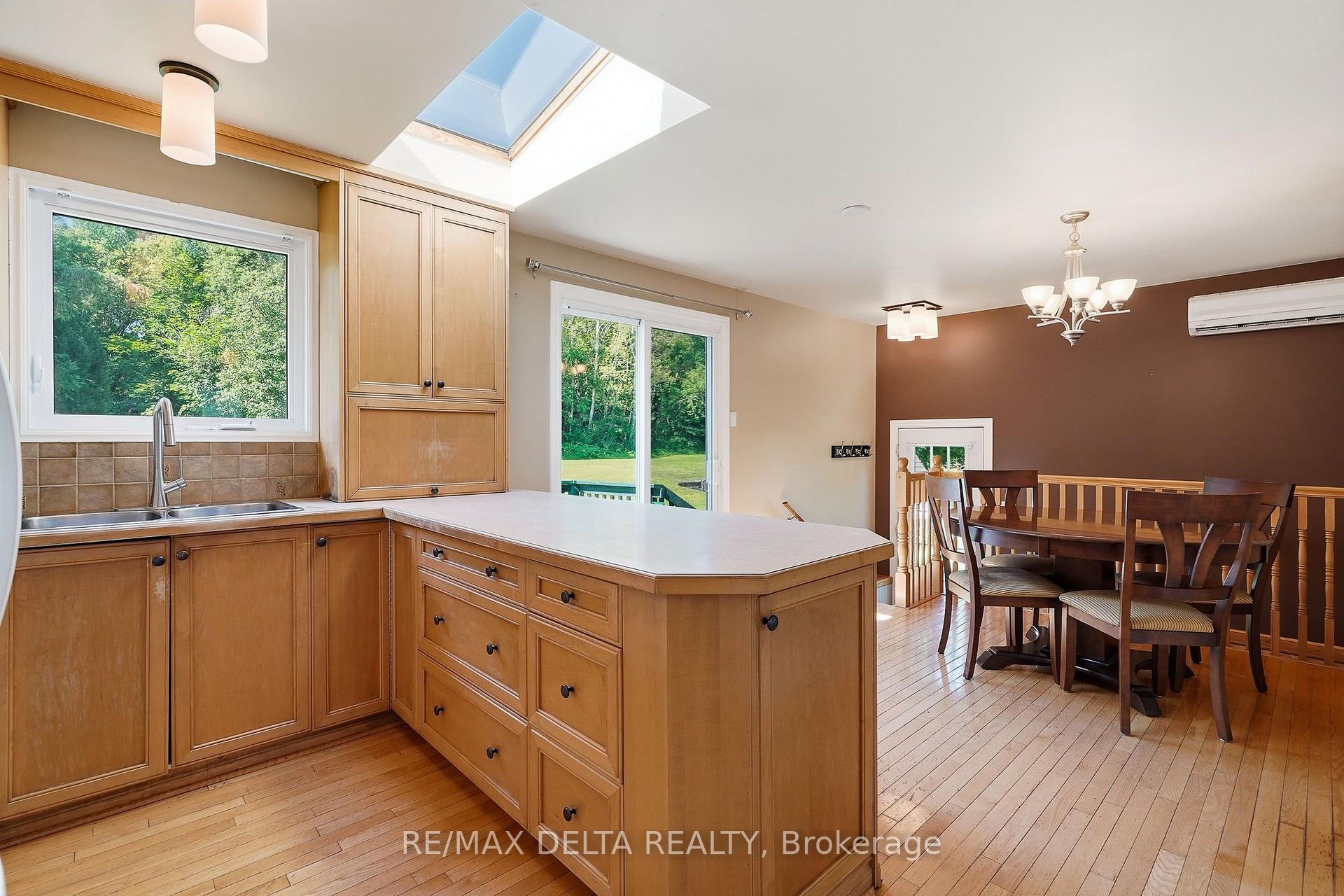 Photo 10 of 105 Fournier Street, Champlain, Vankleek Hill — HOMEH