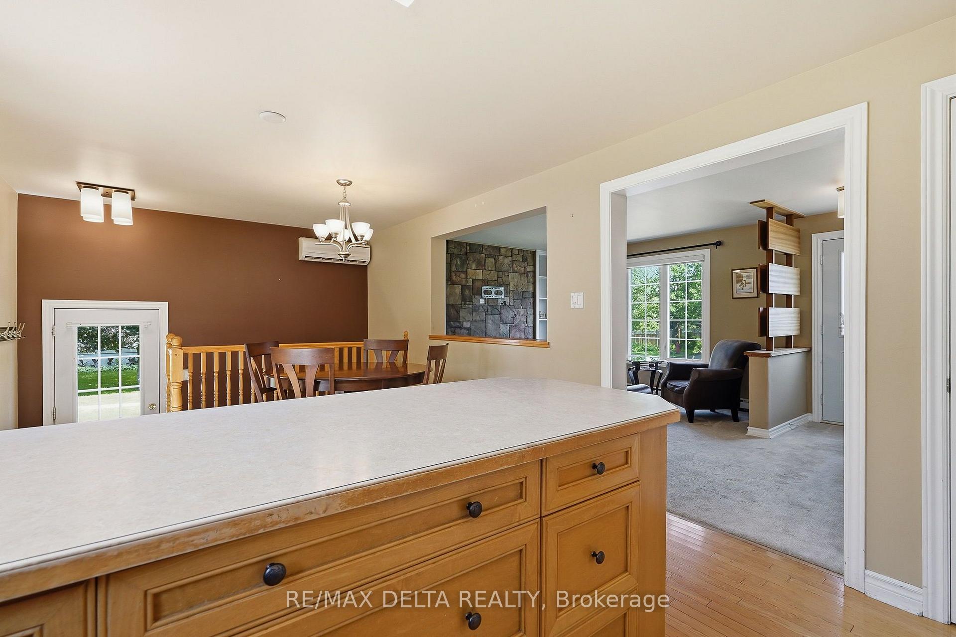 Photo 11 of 105 Fournier Street, Champlain, Vankleek Hill — HOMEH