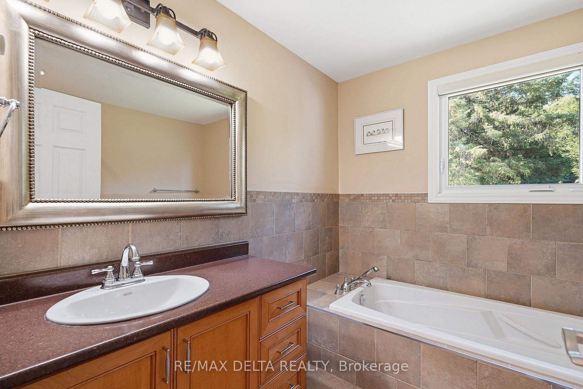Photo 16 of 105 Fournier Street, Champlain, Vankleek Hill — HOMEH
