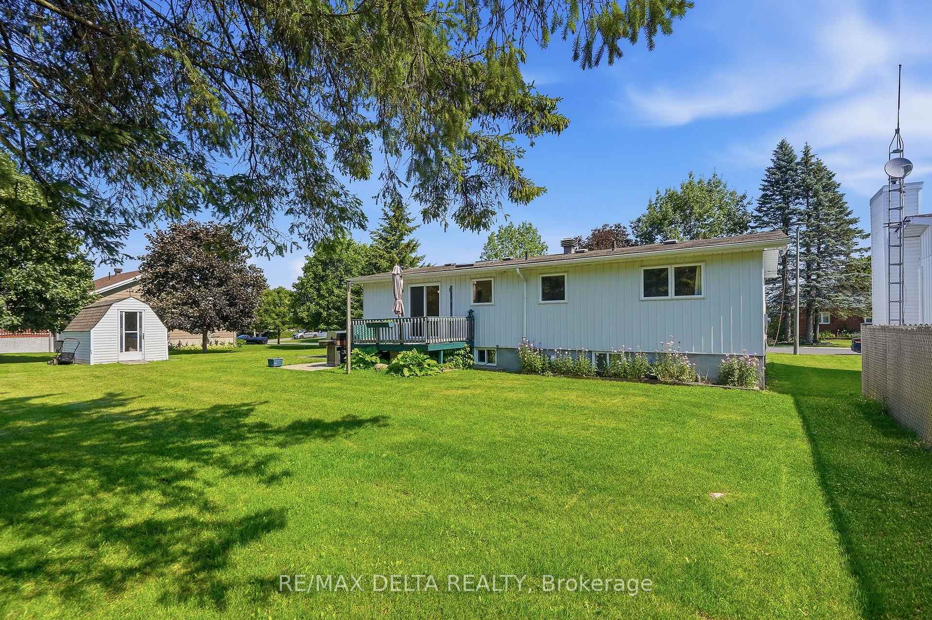 Photo 30 of 105 Fournier Street, Champlain, Vankleek Hill — HOMEH