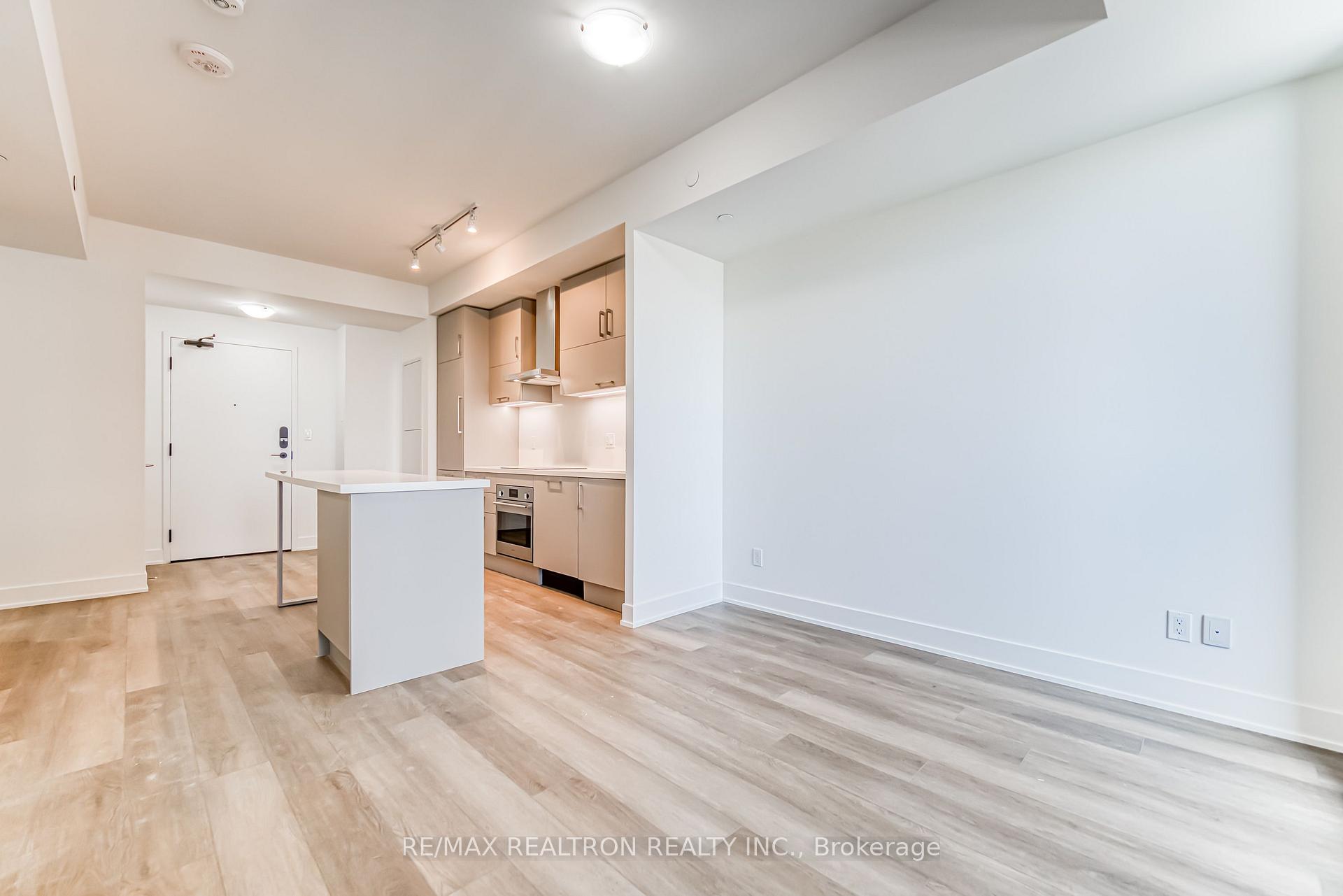 Photo 5 of Unit 1821, 56 Andre De Grasse Street, Markham, Unionville — HOMEH