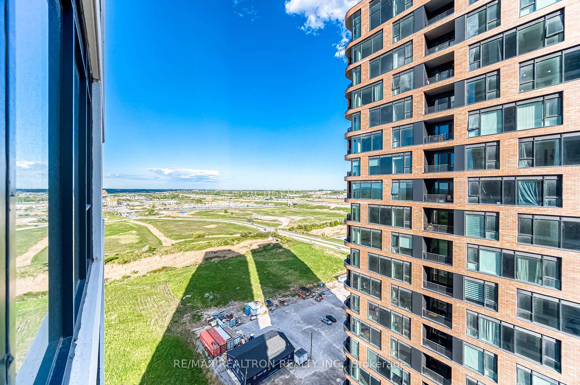 Photo 29 of Unit 1821, 56 Andre De Grasse Street, Markham, Unionville — HOMEH