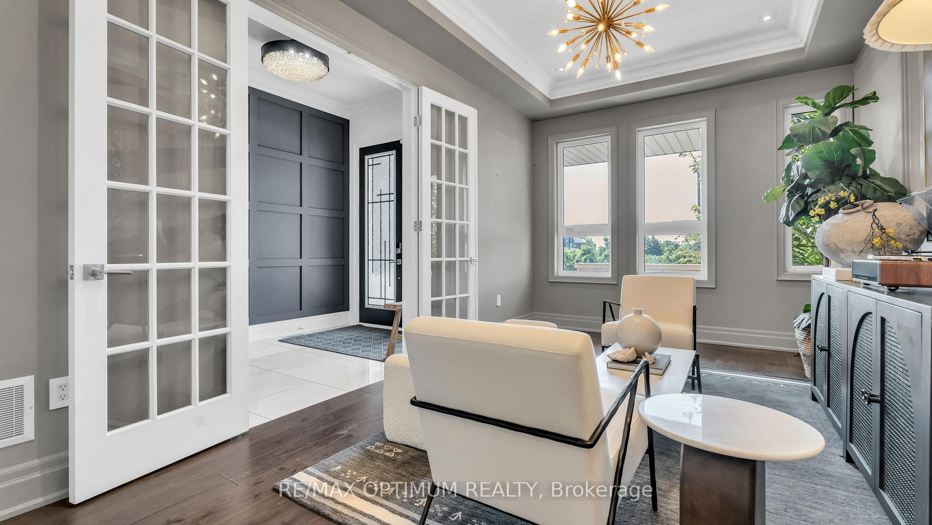 Photo 9 of 16 Settlers Field Road, Brampton, Credit Valley — HOMEH