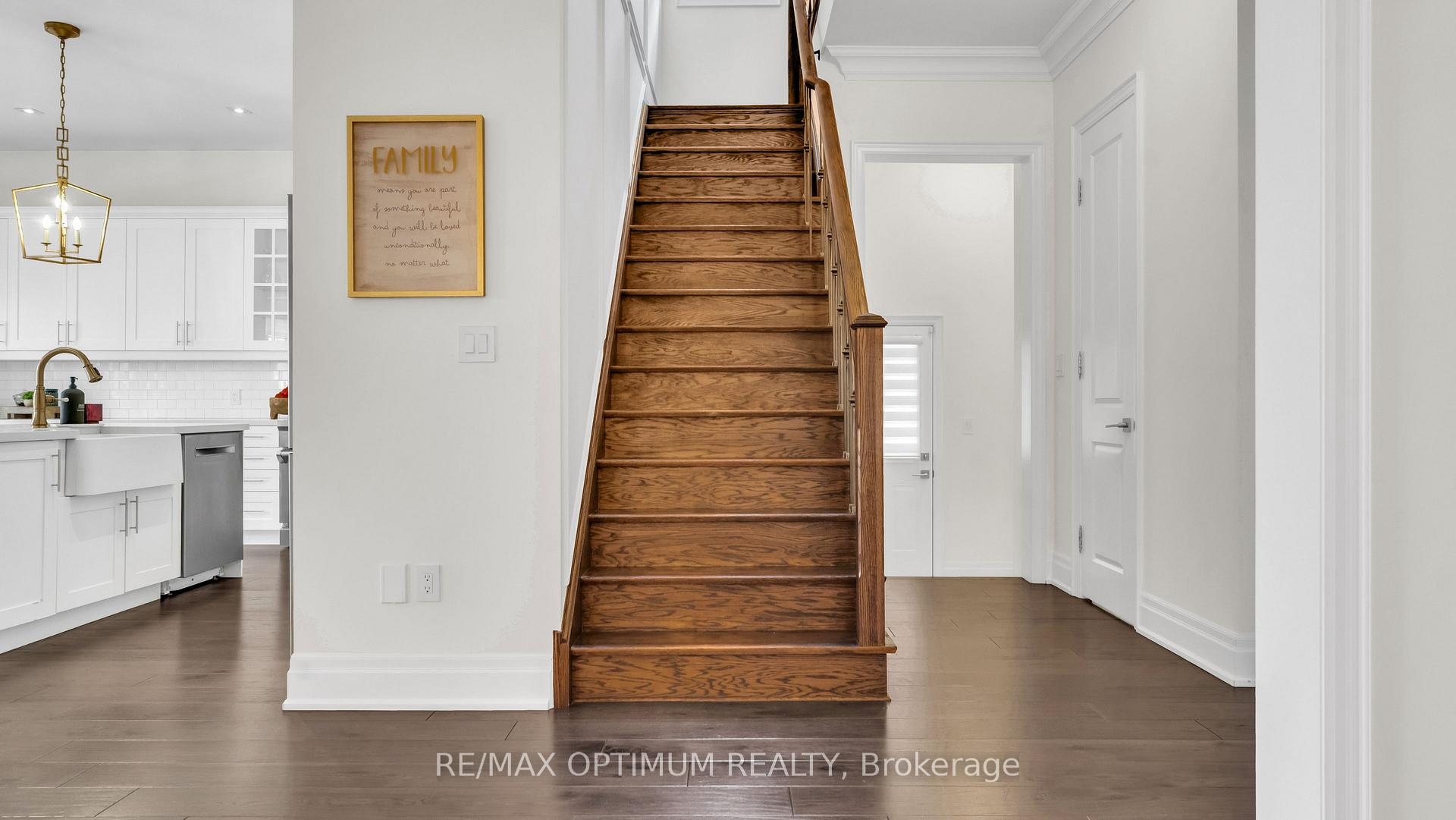 Photo 27 of 16 Settlers Field Road, Brampton, Credit Valley — HOMEH