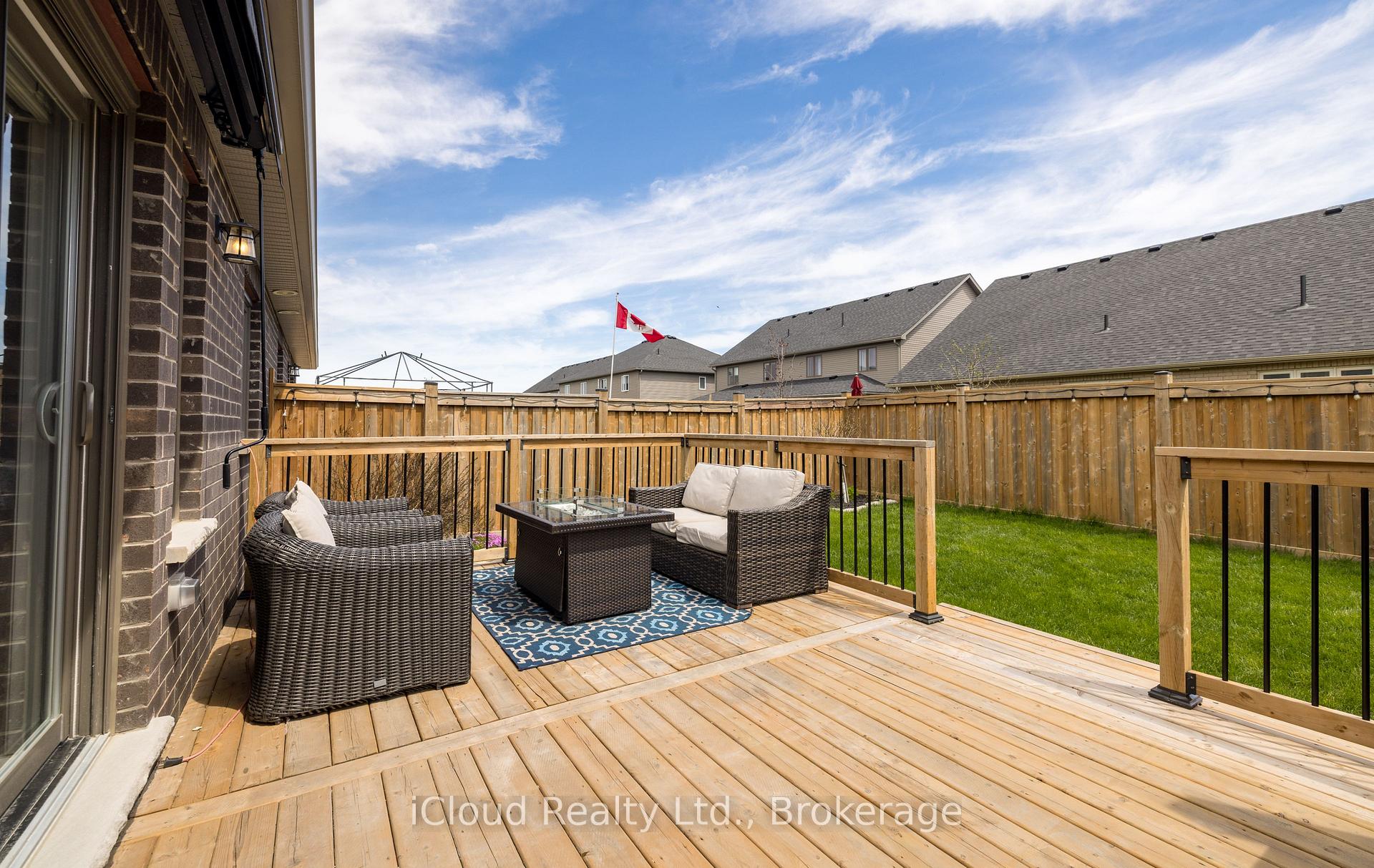Photo 34 of 108 Stephenson Way, Minto — HOMEH