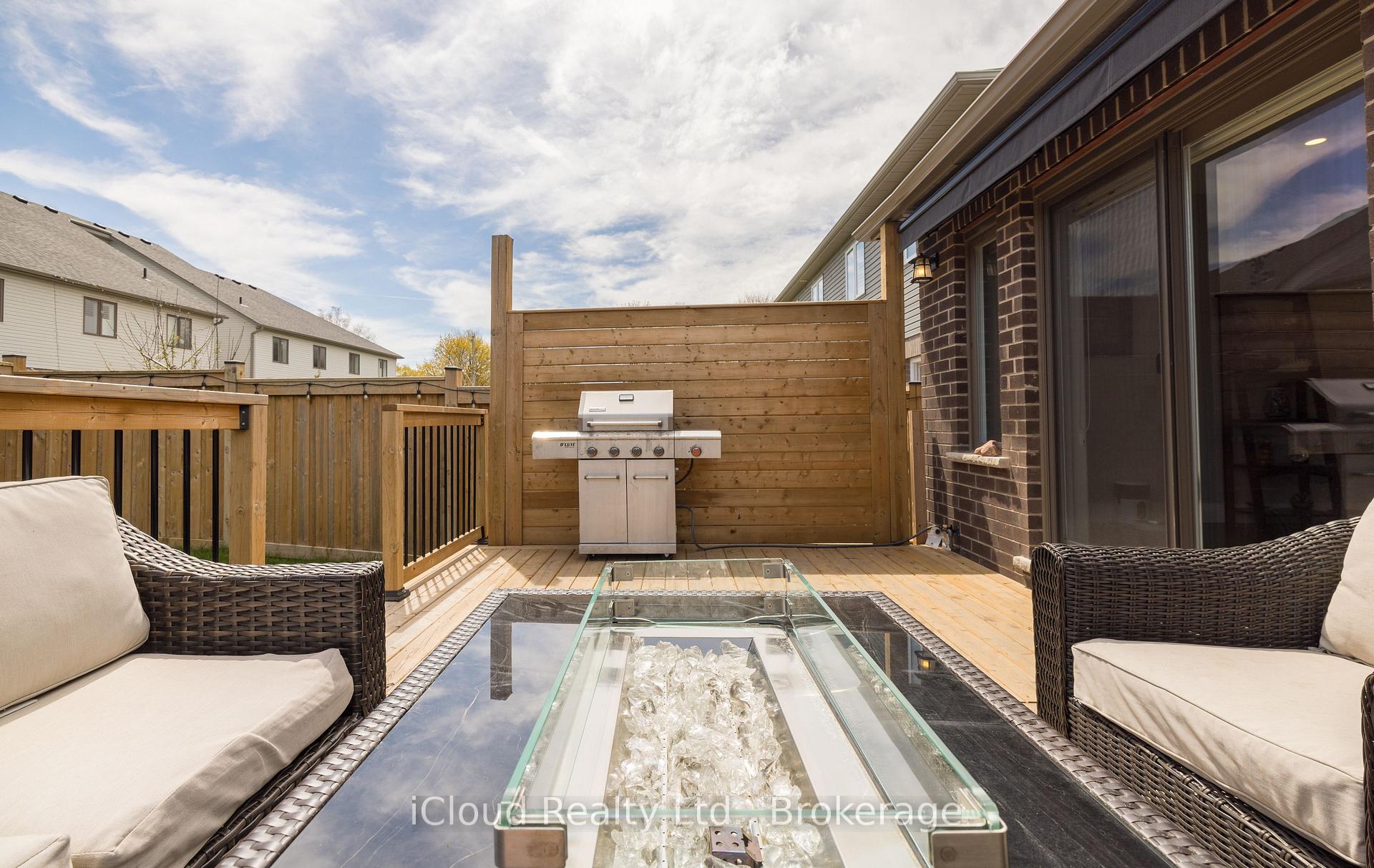 Photo 36 of 108 Stephenson Way, Minto — HOMEH