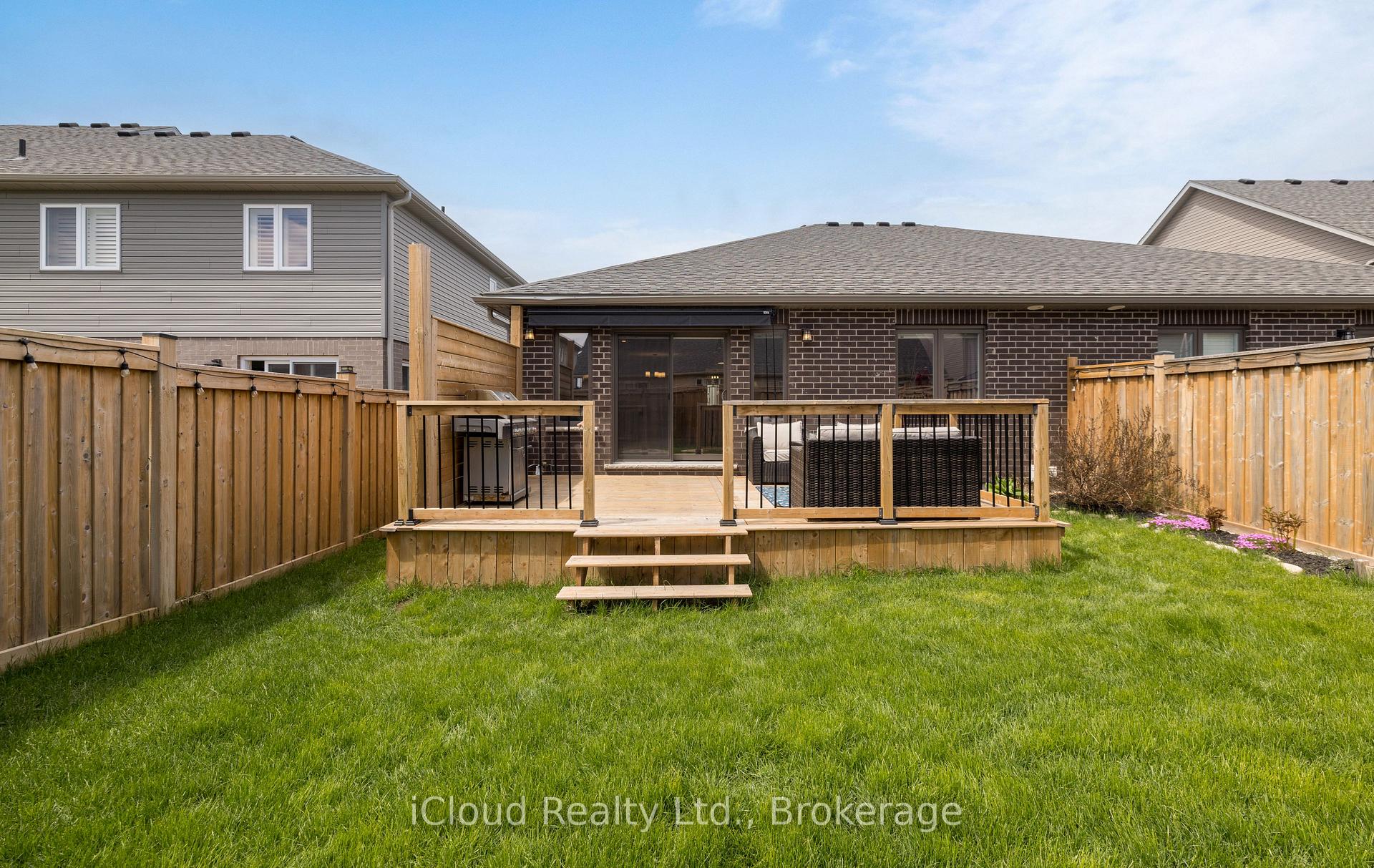 Photo 38 of 108 Stephenson Way, Minto — HOMEH