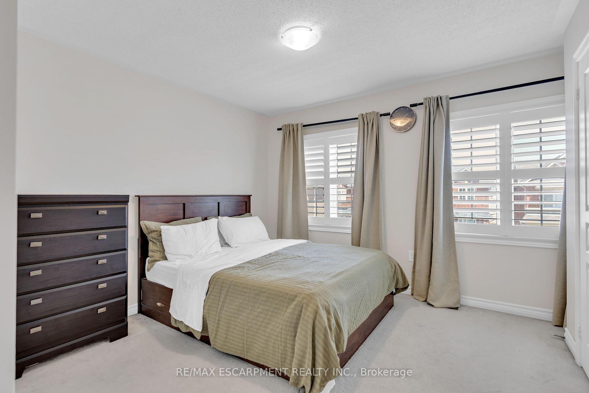 Photo 20 of 1454 Chretien Street, Milton, Ford — HOMEH