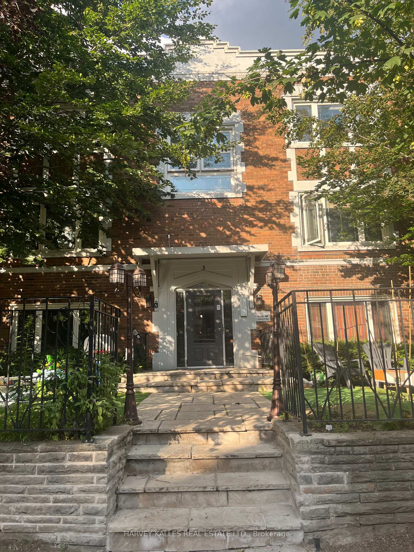Front of Unit 31, 3 Elm Grove Avenue