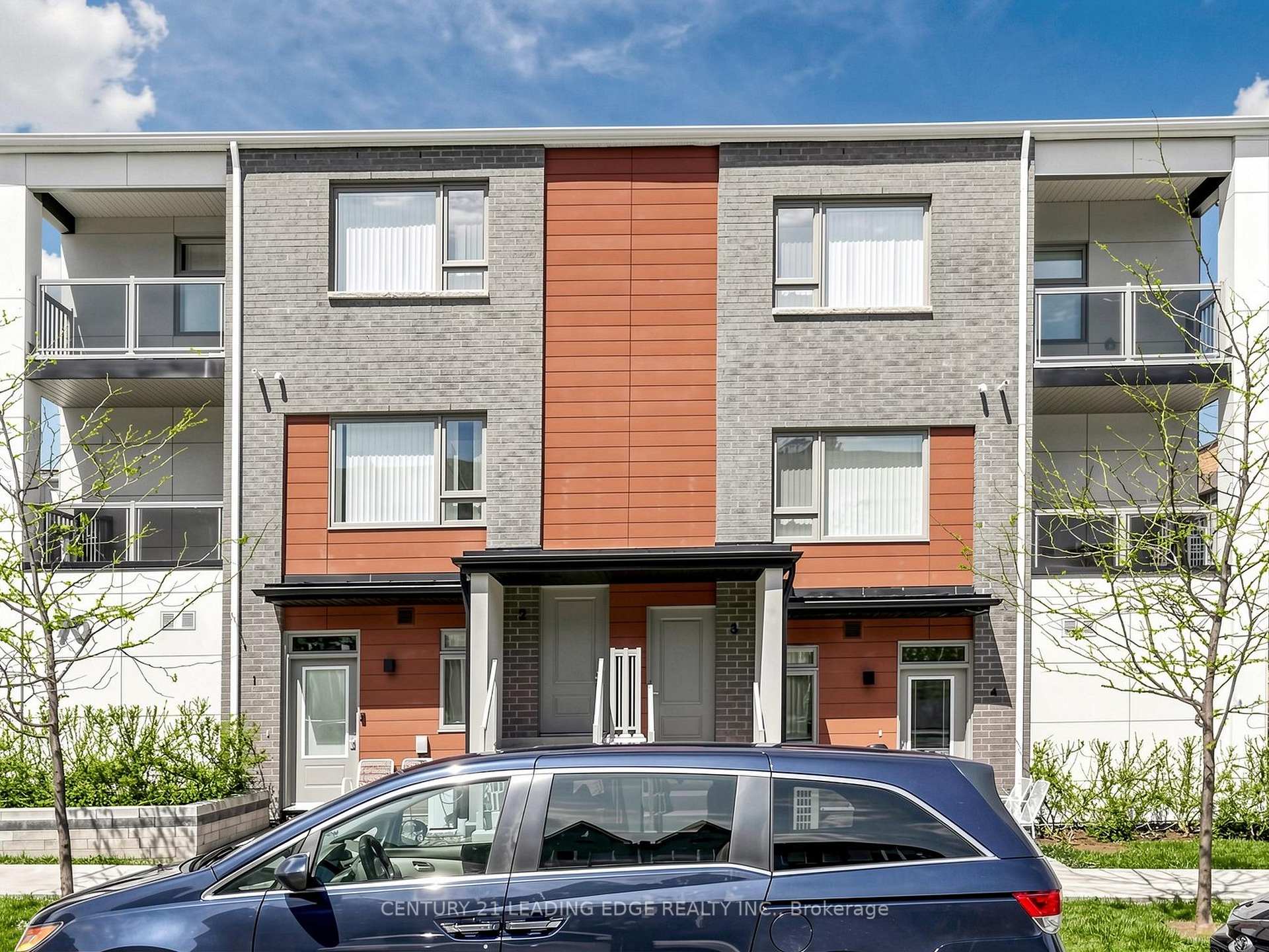 Front of Unit 14, 70 Orchid Place Drive