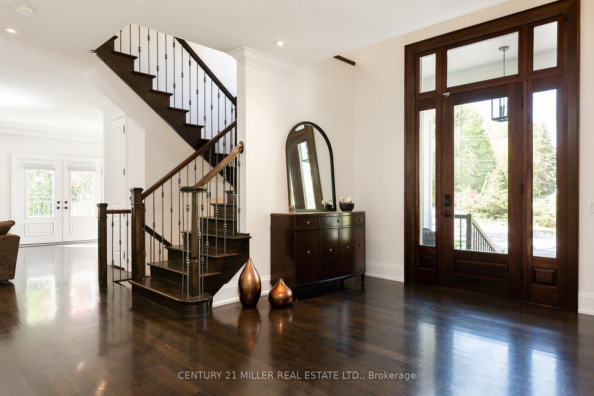 Photo 8 of 376 Wedgewood Drive, Oakville, Morrison — HOMEH