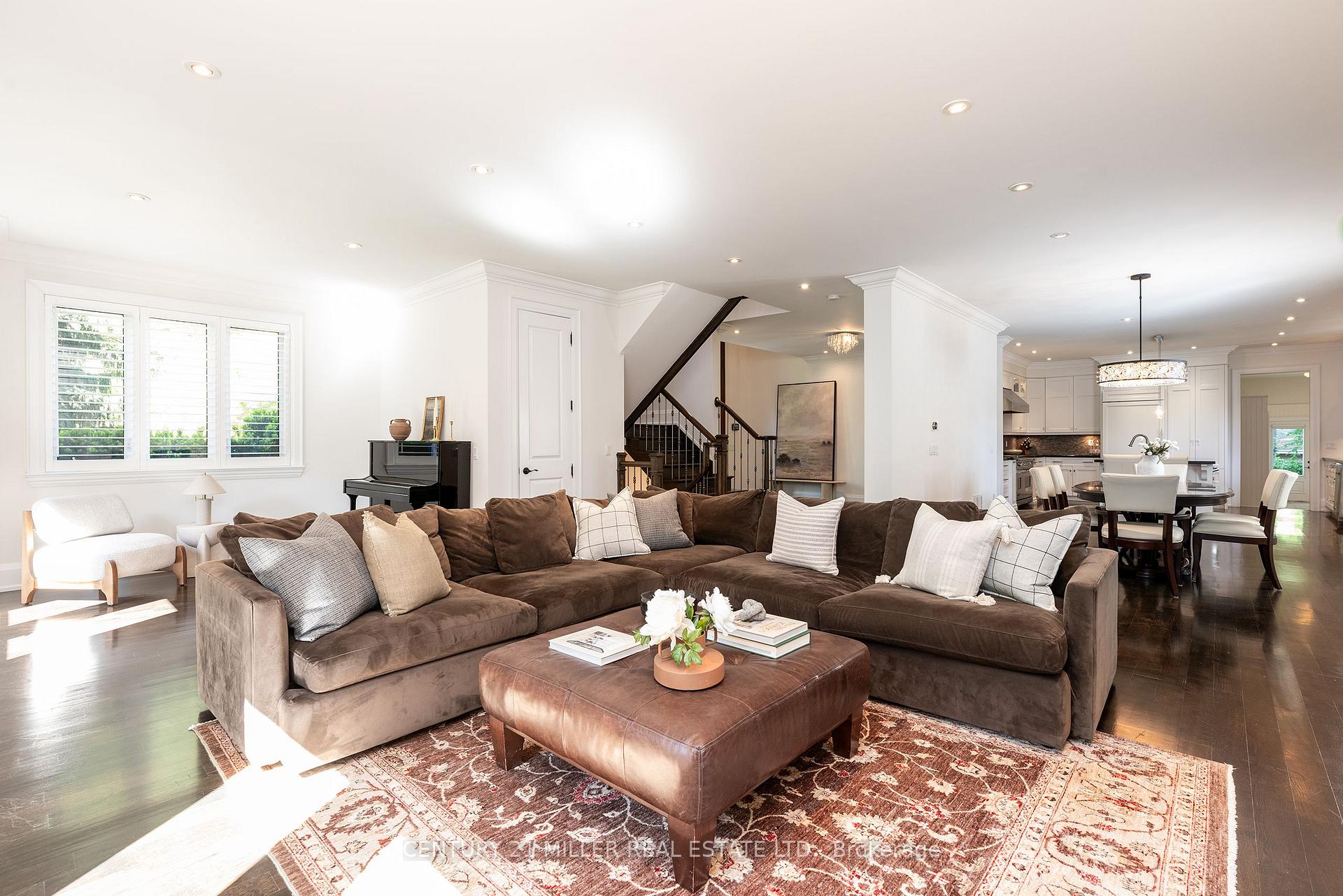 Photo 11 of 376 Wedgewood Drive, Oakville, Morrison — HOMEH
