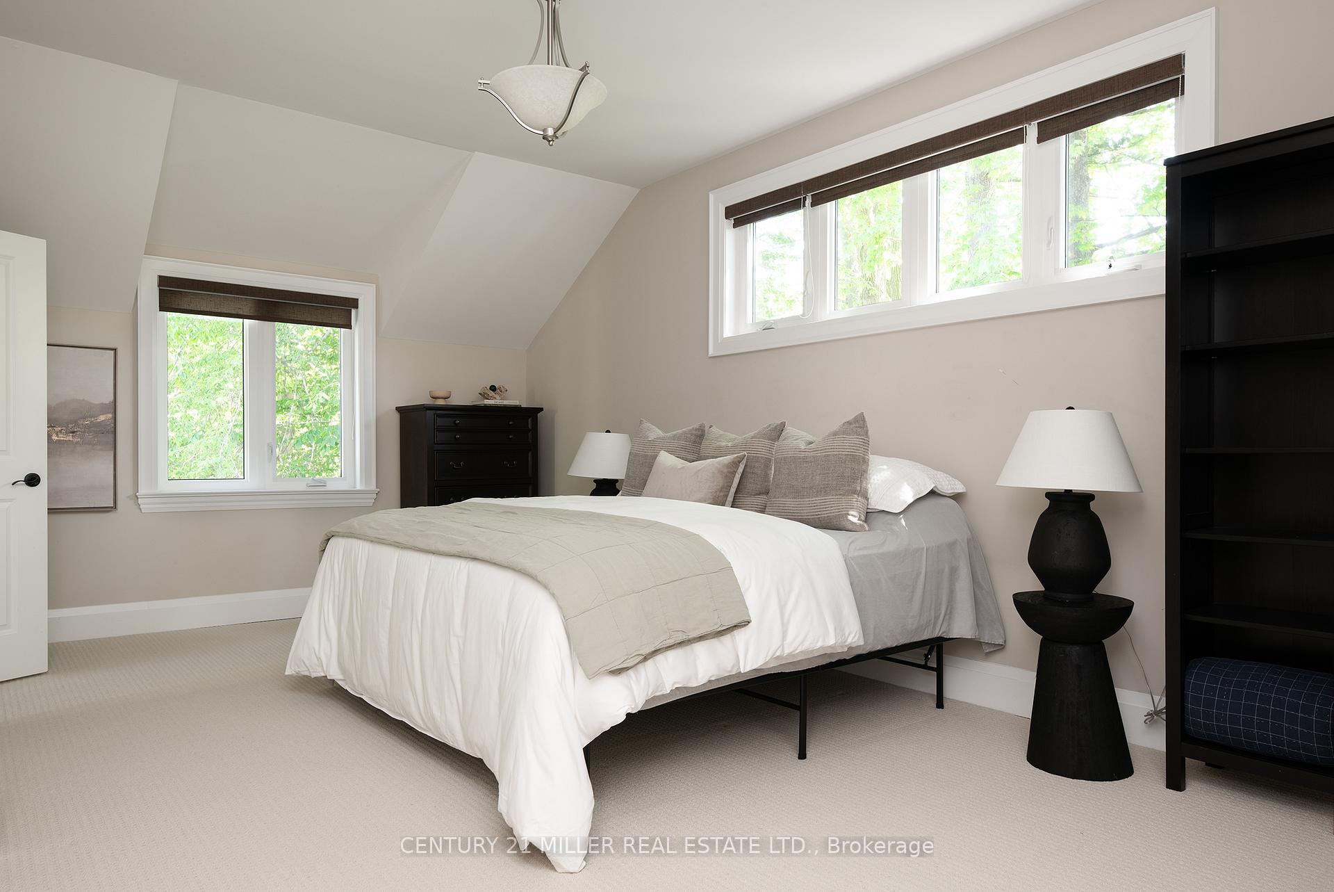 Photo 29 of 376 Wedgewood Drive, Oakville, Morrison — HOMEH