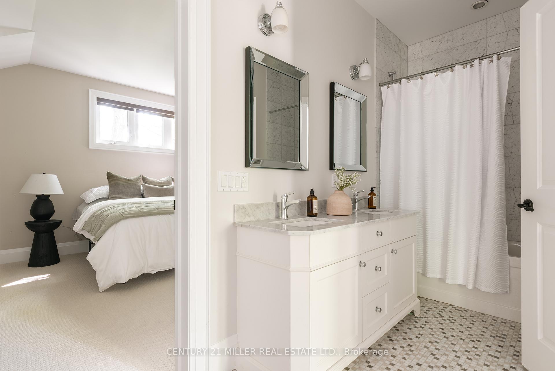 Photo 30 of 376 Wedgewood Drive, Oakville, Morrison — HOMEH