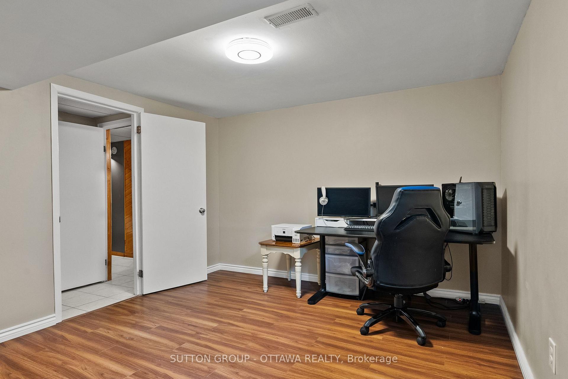 Photo 23 of 20 Spearman Lane, Ottawa, Kanata - Glencairn/Hazeldean — HOMEH