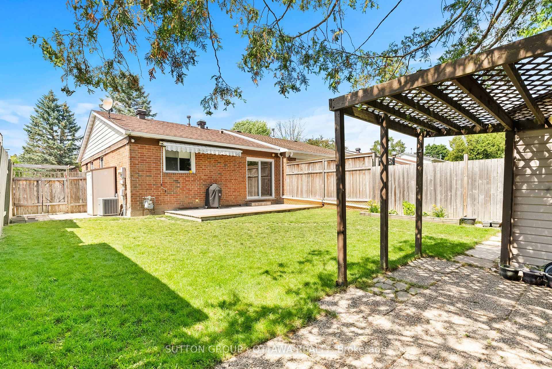 Photo 30 of 20 Spearman Lane, Ottawa, Kanata - Glencairn/Hazeldean — HOMEH