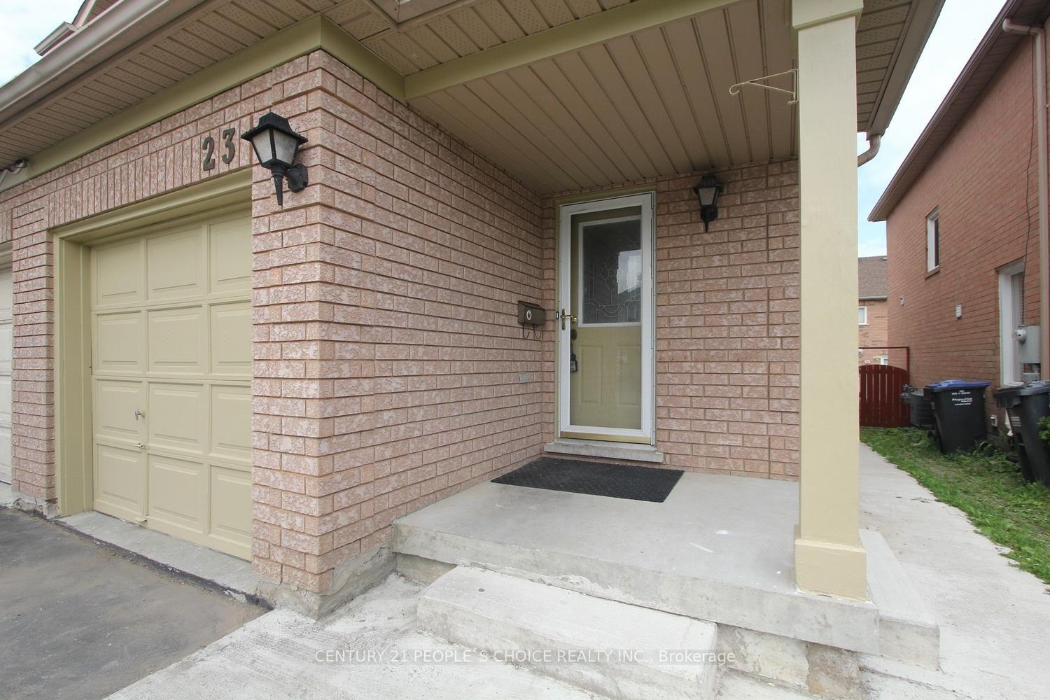 Photo 3 of 23 Dusty Star Drive, Brampton, Sandringham-Wellington — HOMEH