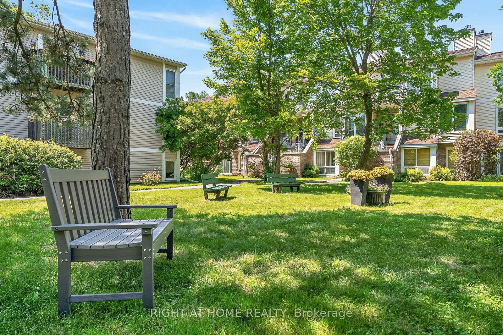 Photo 17 of Unit 15, 6B Shehyn Lane, Ottawa, Tanglewood — HOMEH