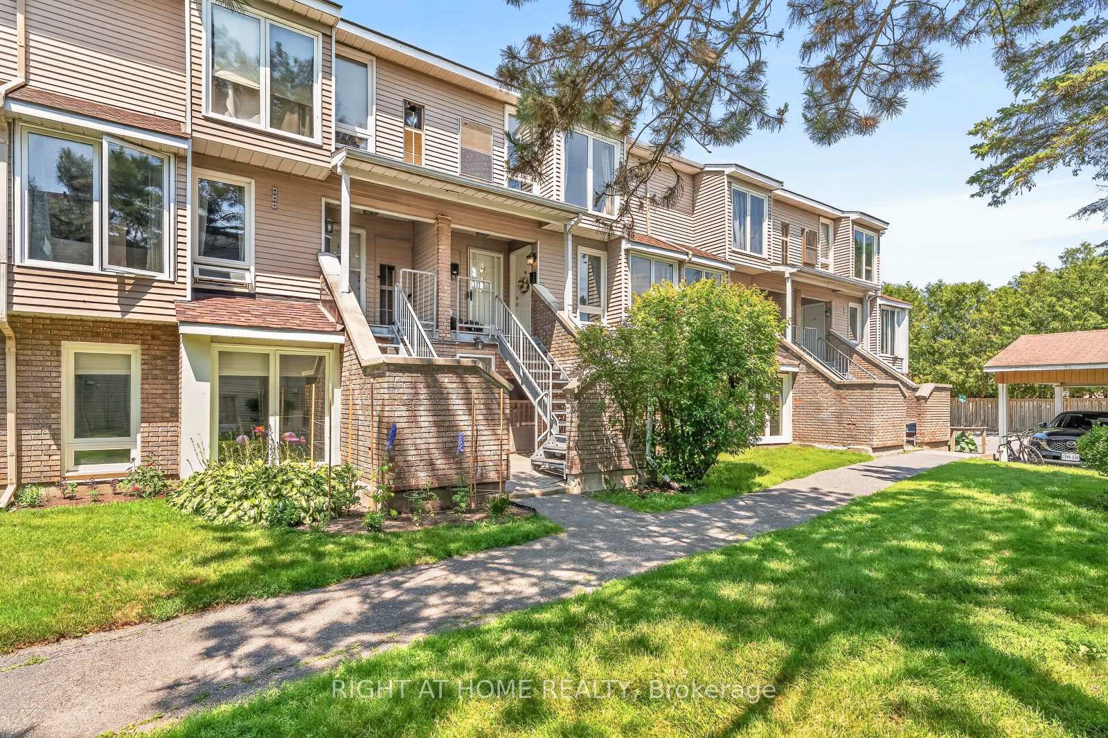 Photo 18 of Unit 15, 6B Shehyn Lane, Ottawa, Tanglewood — HOMEH