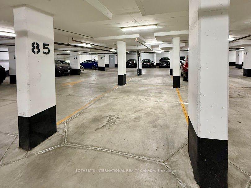 Photo 13 of Unit 2309, 1080 Bay Street, Toronto, Bay Street Corridor — HOMEH
