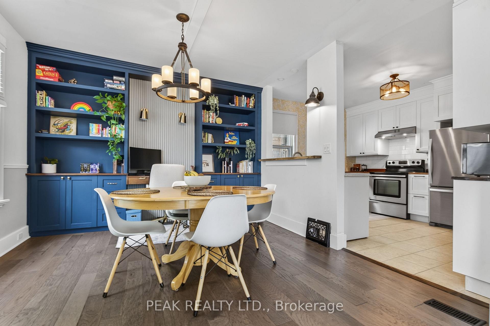 Photo 14 of 107 West River Street, Brant, Paris — HOMEH
