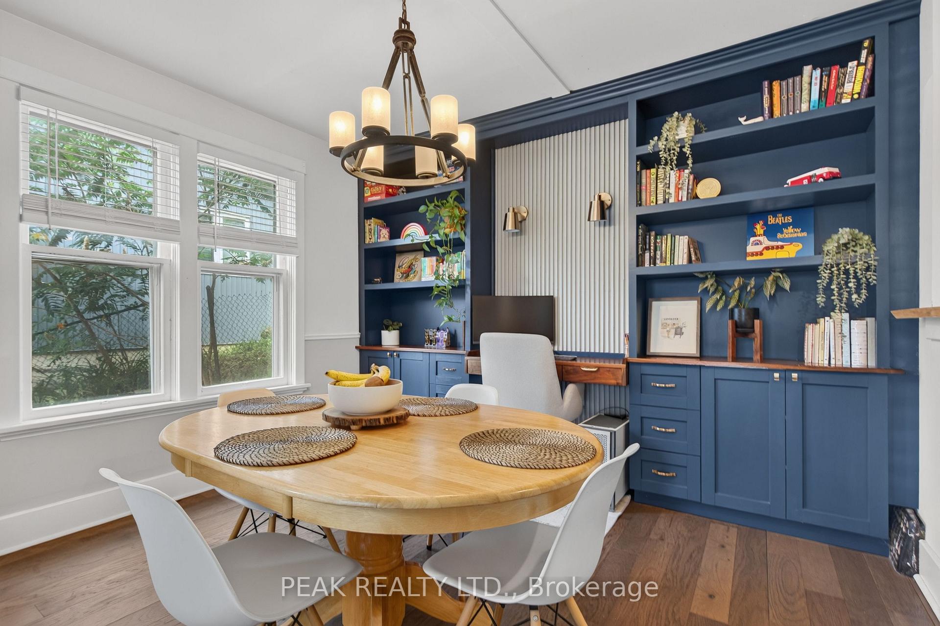 Photo 16 of 107 West River Street, Brant, Paris — HOMEH