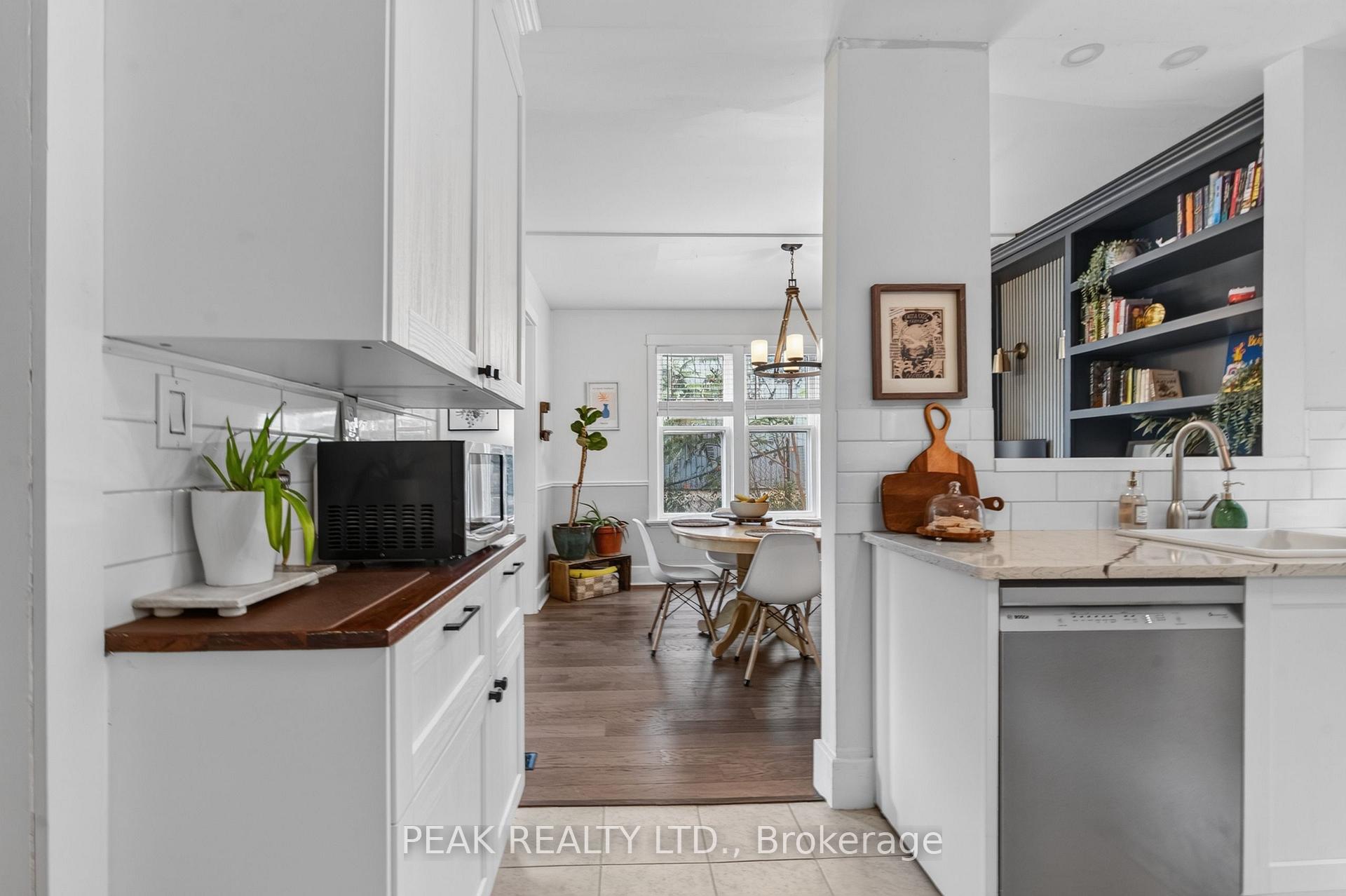 Photo 25 of 107 West River Street, Brant, Paris — HOMEH
