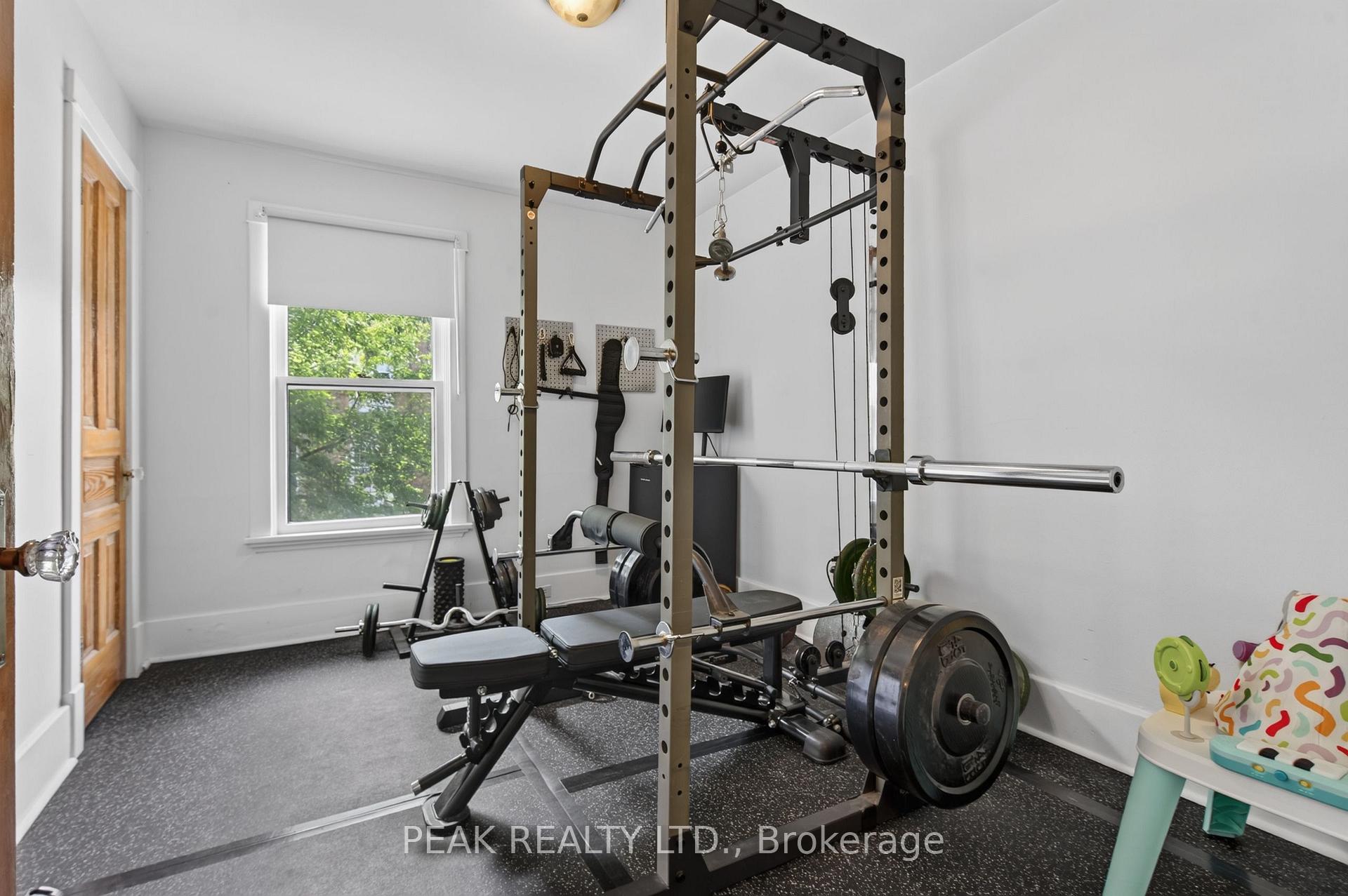 Photo 34 of 107 West River Street, Brant, Paris — HOMEH