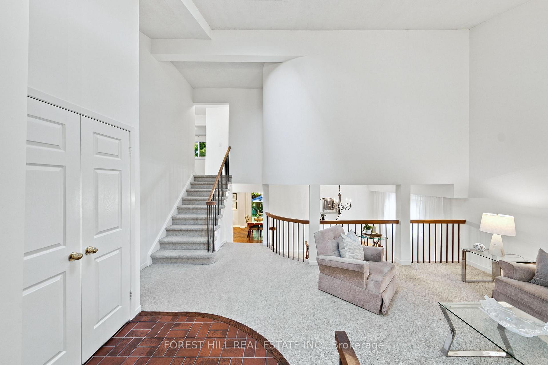 Photo 2 of 84 Kings College Road, Markham, Aileen-Willowbrook — HOMEH