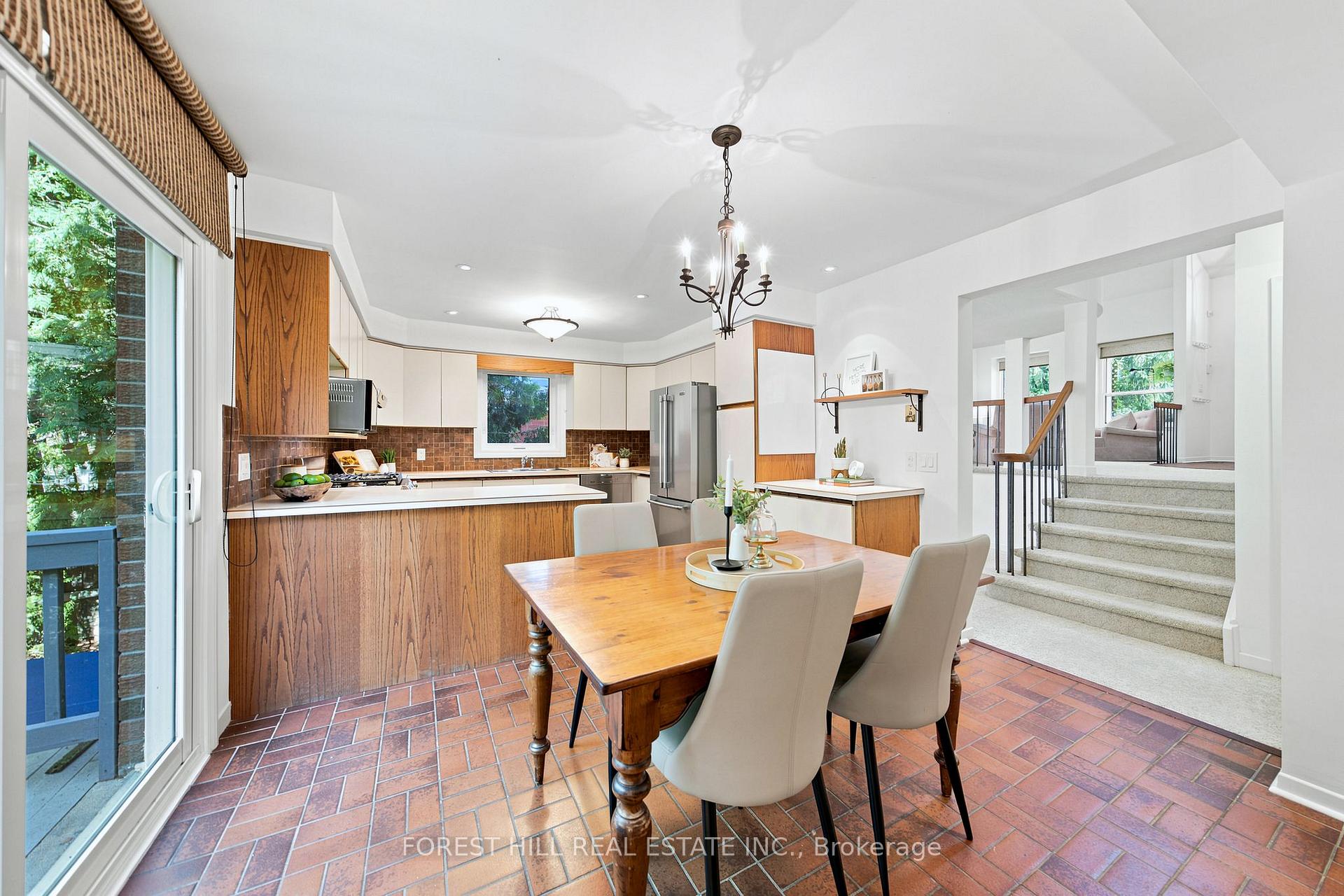 Photo 11 of 84 Kings College Road, Markham, Aileen-Willowbrook — HOMEH
