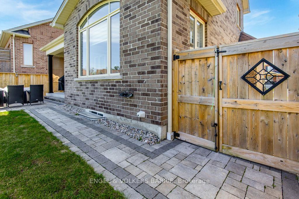 Photo 47 of 14 Oliver's Mill Road, Springwater, Centre Vespra — HOMEH