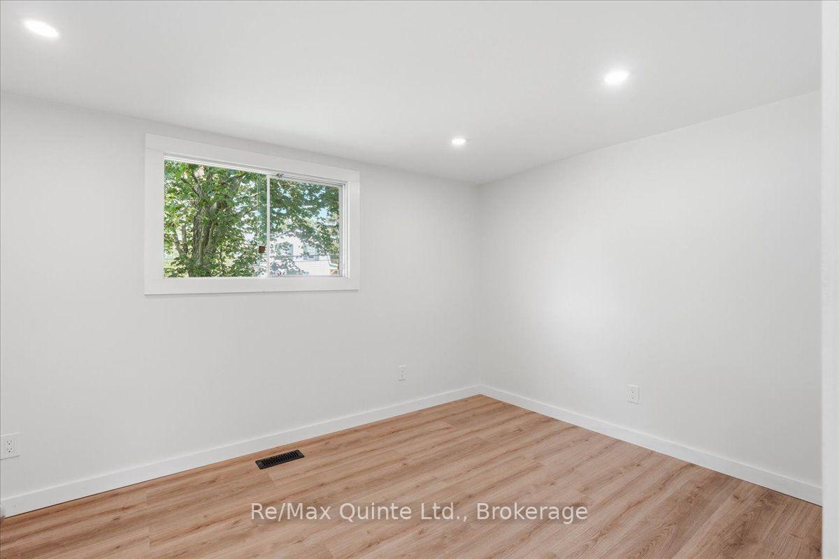 Photo 22 of 1581 County Rd 10, Prince Edward County, Athol Ward — HOMEH