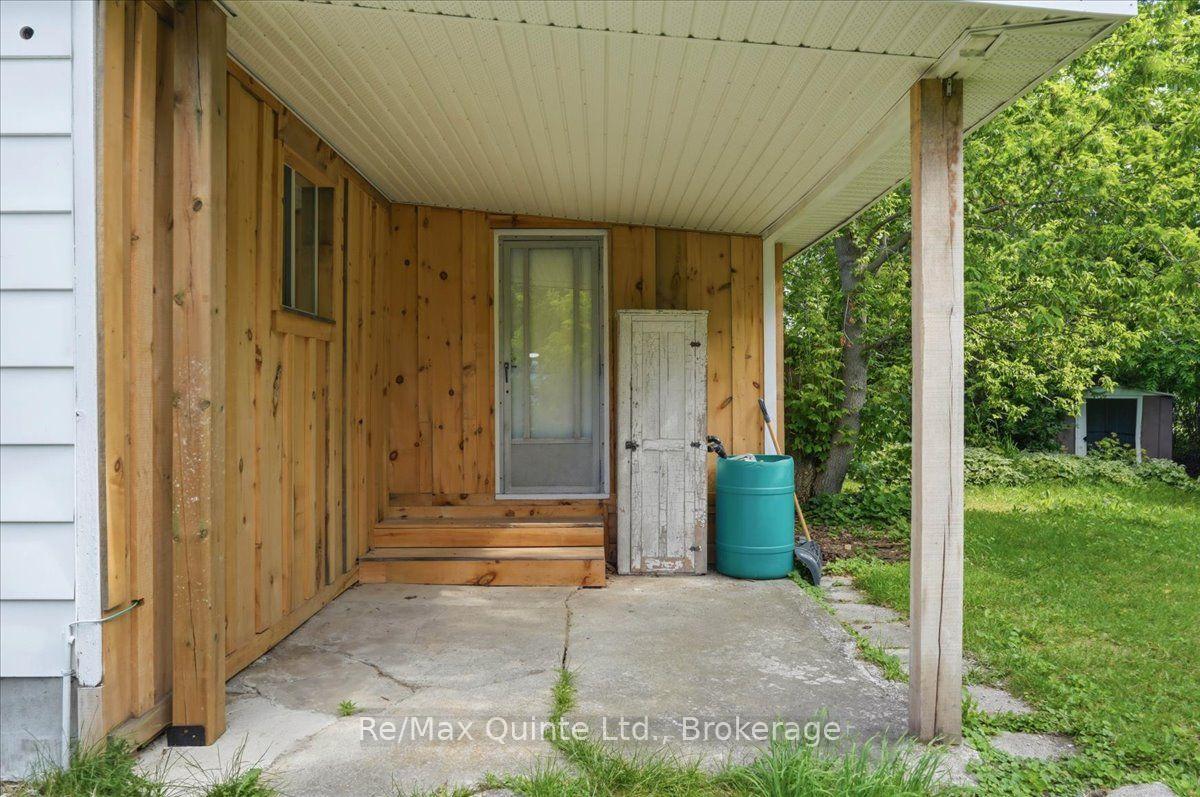 Photo 29 of 1581 County Rd 10, Prince Edward County, Athol Ward — HOMEH