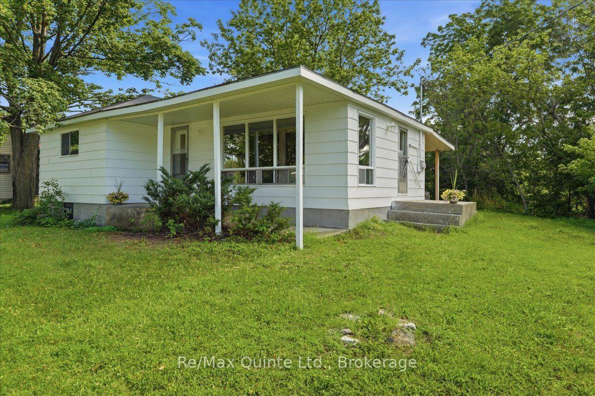 Photo 35 of 1581 County Rd 10, Prince Edward County, Athol Ward — HOMEH