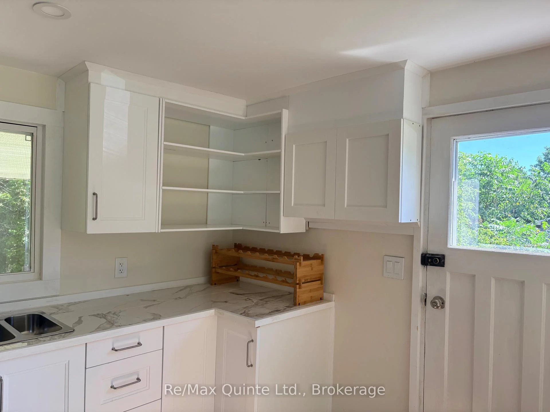 Photo 13 of 1581 County Rd 10, Prince Edward County, Athol Ward — HOMEH