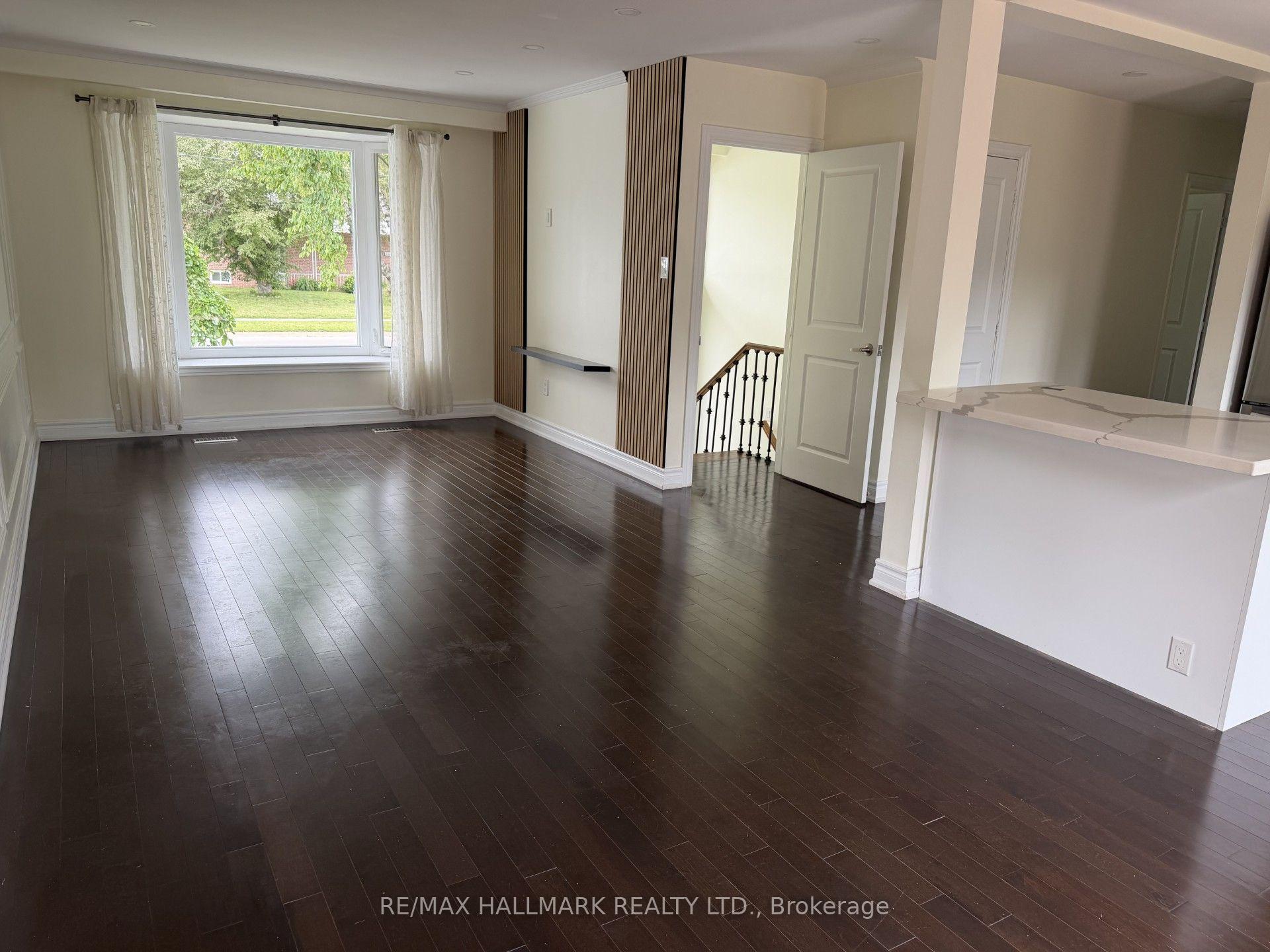 Photo 2 of 41 Aurora Heights Drive, Aurora, Aurora Heights — HOMEH