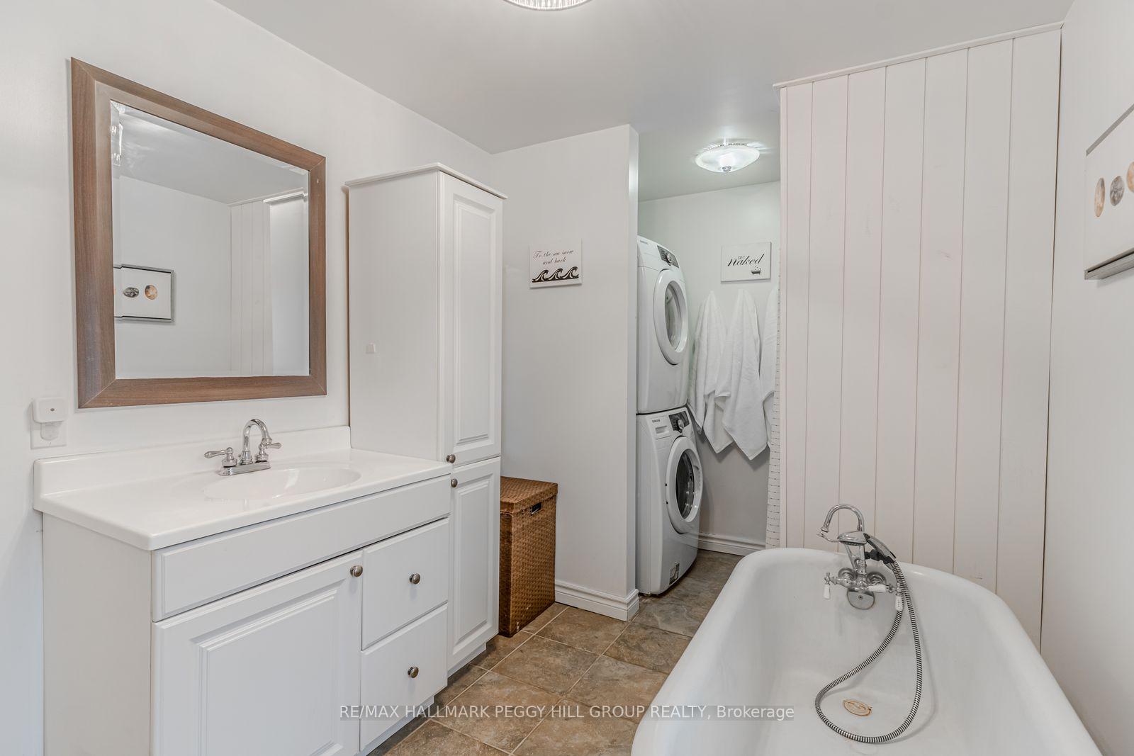 Photo 12 of 30 Eugenia Street, Barrie, Codrington — HOMEH