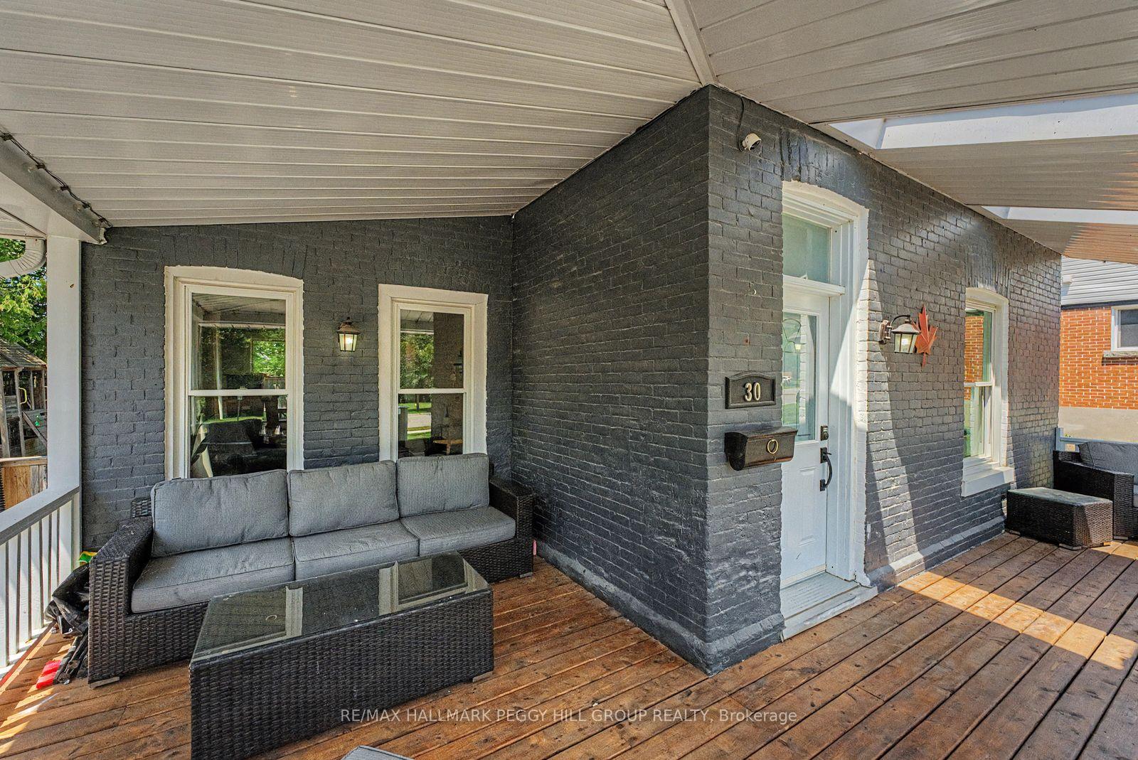 Photo 16 of 30 Eugenia Street, Barrie, Codrington — HOMEH
