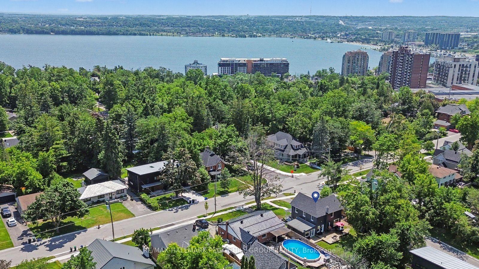 Photo 17 of 30 Eugenia Street, Barrie, Codrington — HOMEH