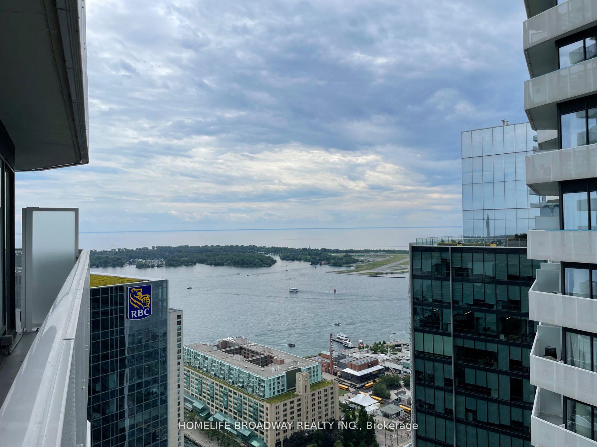 Photo 3 of Unit 4802, 88 Harbour Street, Toronto, Waterfront Communities — HOMEH