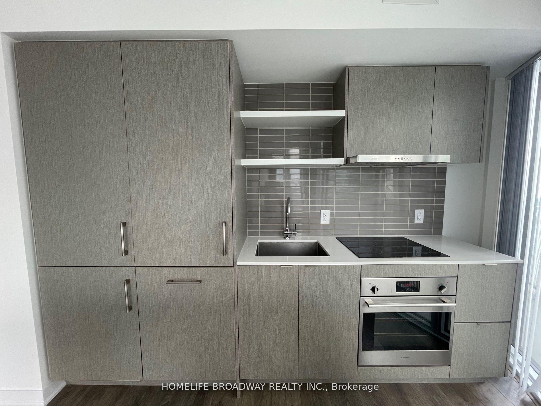 Photo 5 of Unit 4802, 88 Harbour Street, Toronto, Waterfront Communities — HOMEH