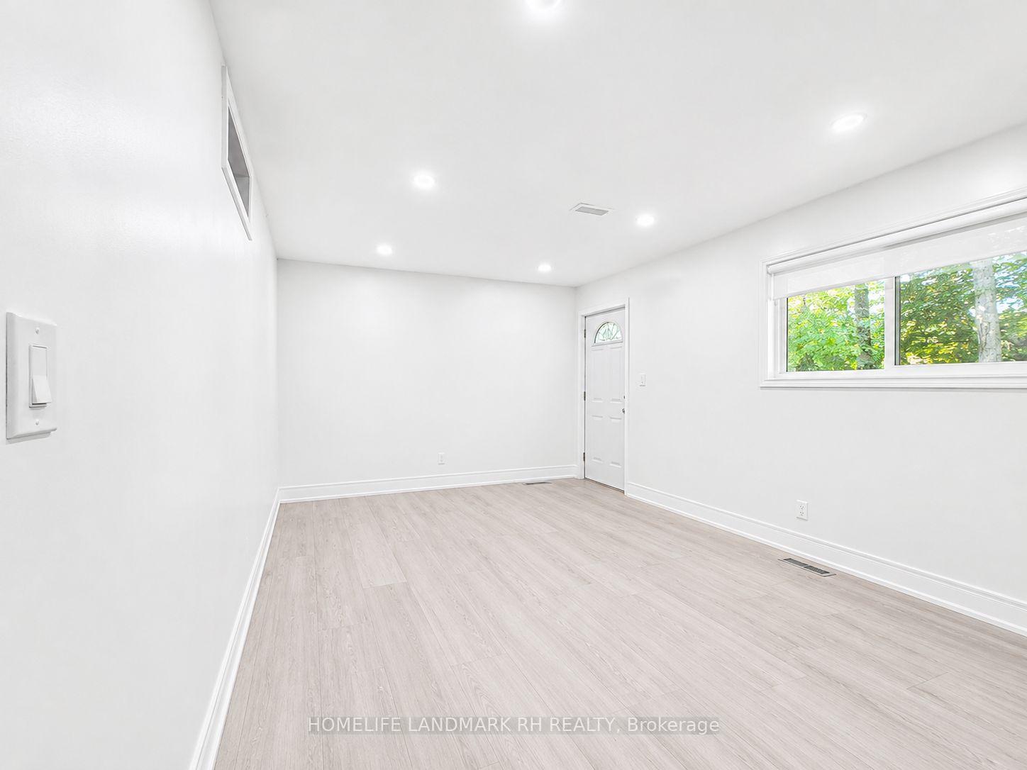 Photo 12 of Unit 101, 25066 Commodore Road, Brock, Beaverton — HOMEH