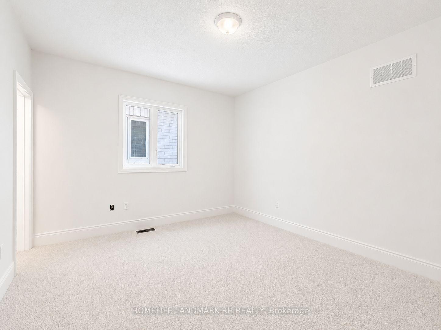 Photo 15 of Unit 101, 25066 Commodore Road, Brock, Beaverton — HOMEH